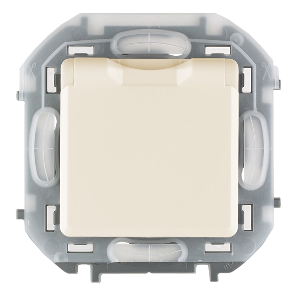 Розетка 2К+З IP 44 с откидной крышкой и шторками - Inspiria - слоновая кость