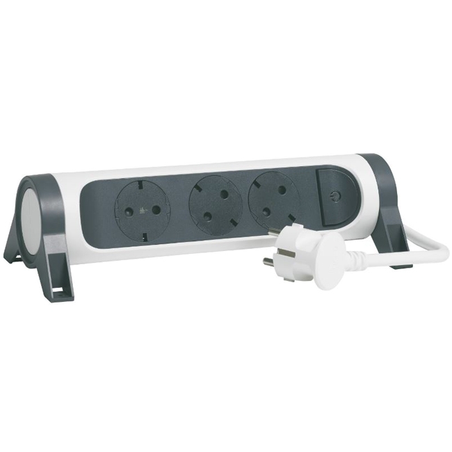 Многорозеточный блок ''Комфорт'' 3 x 2К+З - с кабелем длиной 1,5 м