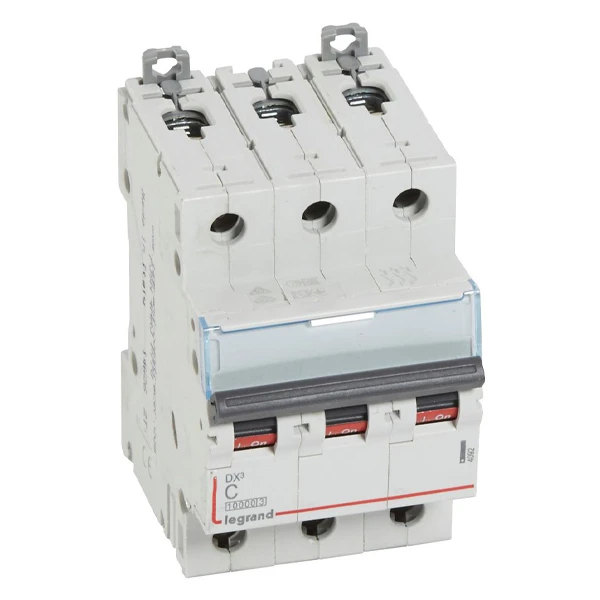 Автоматический выключатель - DX³ 10000 3P, C40A, 16kA