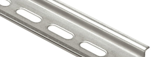 Нарезаемая рейка с отверстиями глубиной 7,5 мм - длина 2 м