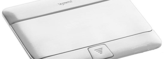 Выдвижной розеточный блок - 4 модуля - белый