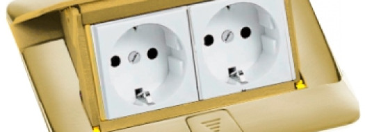 Выдвижной розеточный блок - 4 модуля - латунь