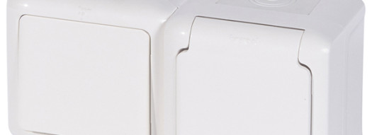 Выключатель и розетка с защитными шторками и крышкой IP44 - Forix - белый