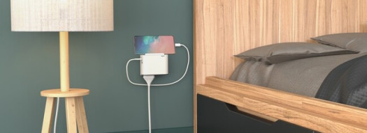 Многорозеточный блок 2 х 2К - боковые розетки 6A с USB A+C - Legrand