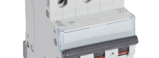 Автоматический выключатель - TX3 6000 3P, B32A 10kA BIC